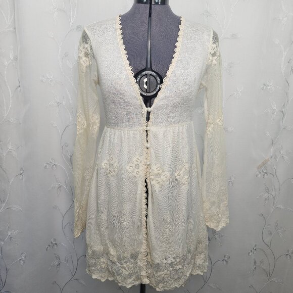 A'Reve Cream Colored, Elegant, Lace Cardigan. - Picture 2 of 13